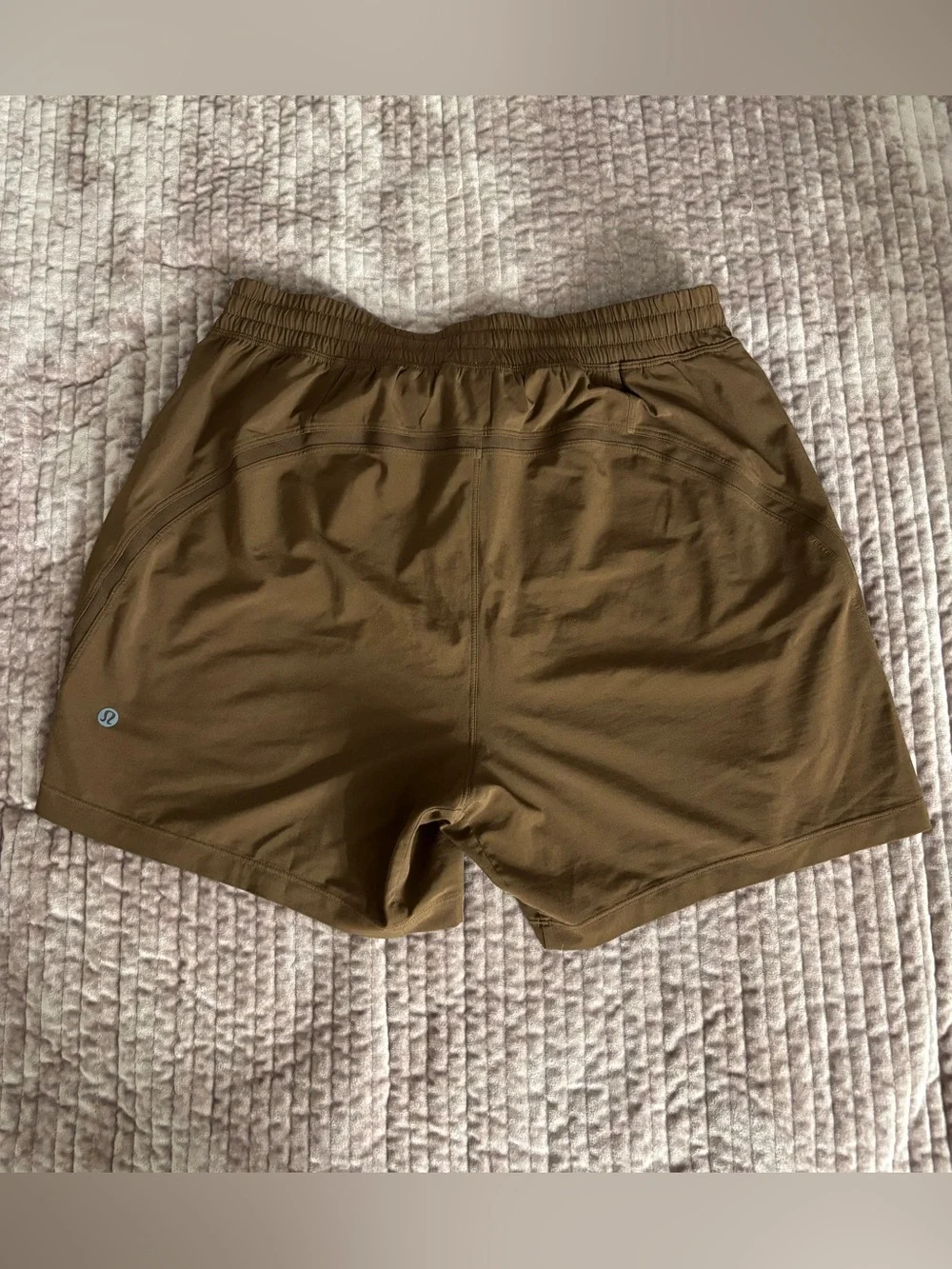 Lululemon Pace Breaker Linerless Short 5” - Brown Soil (Medium)